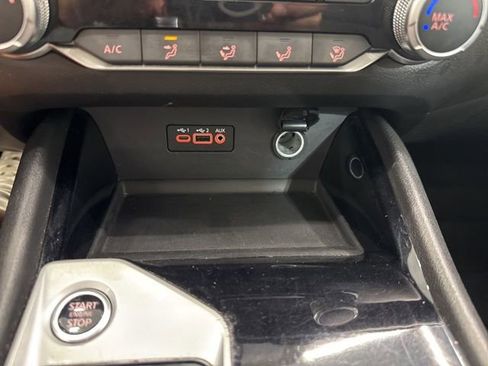 Used 2024 Nissan Altima 2.5 SV FWD image 27