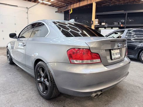 Used 2011 BMW 128i Coupe image 5