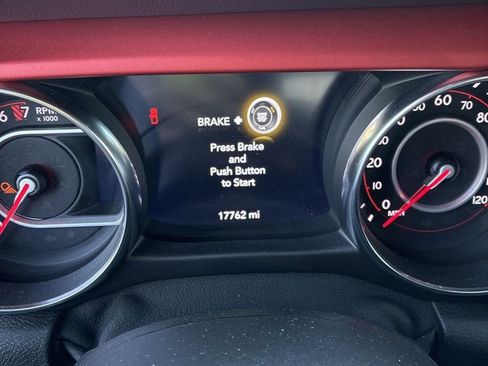 Used 2020 Jeep Gladiator Rubicon image 1