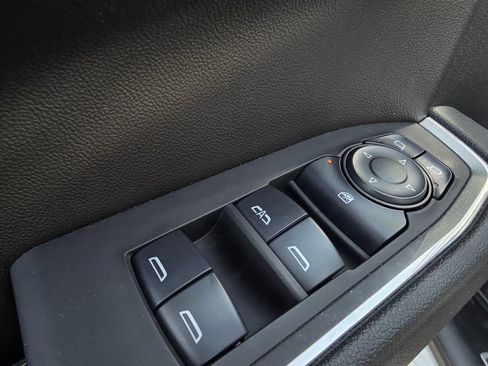 Used 2024 GMC Sierra 1500 Elevation w/ Elevation Premium Package image 12