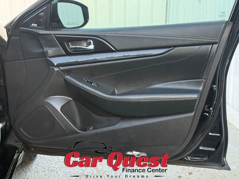 Used 2019 Nissan Maxima Platinum w/ Illumination Package FWD image 19