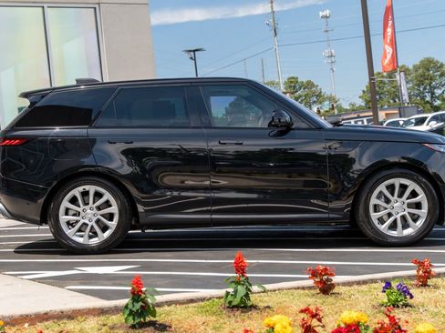 Used 2023 Land Rover Range Rover Sport SE AWD/4WD image 11