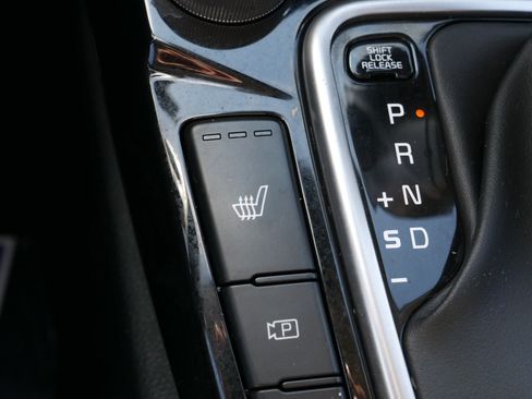 Certified 2024 Kia Seltos X-Line image 28