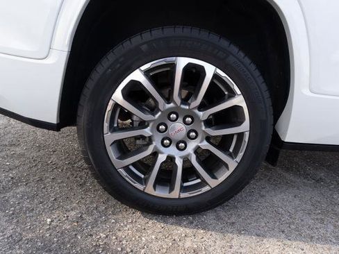 Used 2022 GMC Acadia Denali w/ Denali Ultimate Package image 43