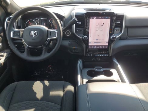 New 2025 RAM 2500 Big Horn image 28