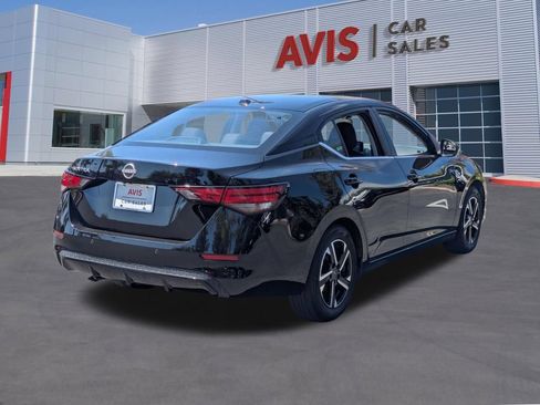 Used 2025 Nissan Sentra SV FWD image 6