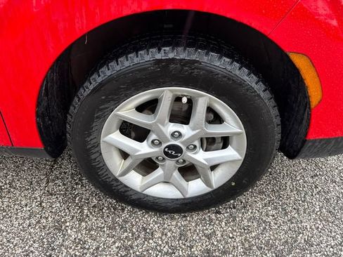 Used 2024 Kia Soul LX w/ Option Group 015 image 9