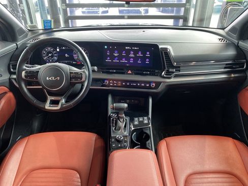 Used 2024 Kia Sportage SX image 7