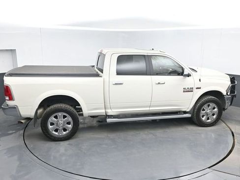 Used 2018 RAM 2500 Laramie w/ Convenience Group AWD/4WD image 40