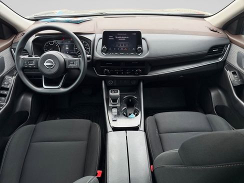 Used 2023 Nissan Rogue S FWD image 14