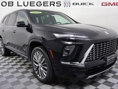 Certified 2025 Buick Enclave Avenir