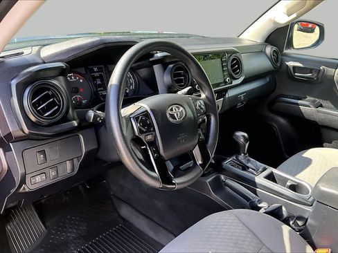 Certified 2023 Toyota Tacoma SR AWD/4WD image 16