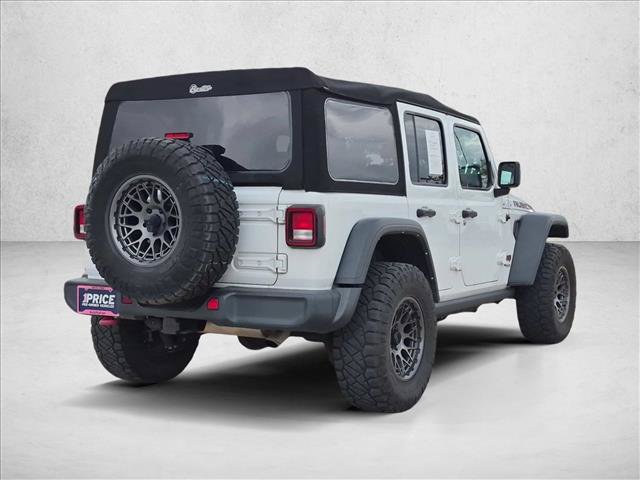 Used 2021 Jeep Wrangler Unlimited Rubicon w/ Cold Weather Group AWD/4WD image 5