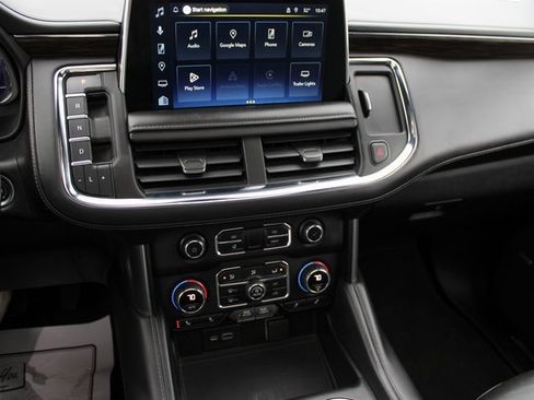 Used 2023 Chevrolet Suburban Z71 w/ Luxury Package image 27