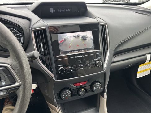 Used 2023 Subaru Forester Base image 16