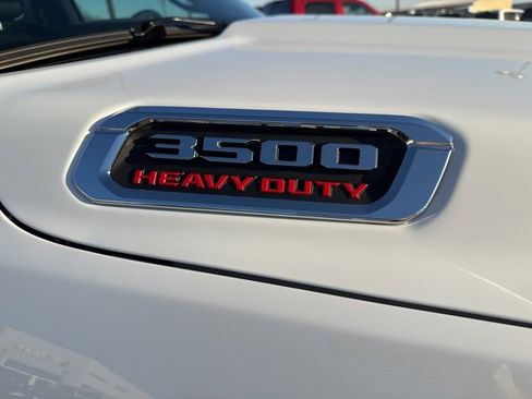 New 2026 RAM 3500 Laramie w/ Towing Technology Group image 10