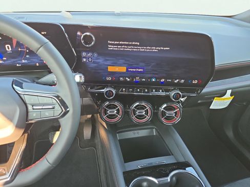 New 2025 Chevrolet Blazer EV RS image 23