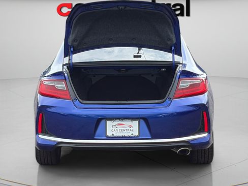 Used 2016 Honda Accord EX image 22