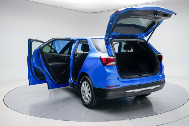 Used 2024 Chevrolet Equinox LT w/ LPO, Floor Liner Package FWD image 20