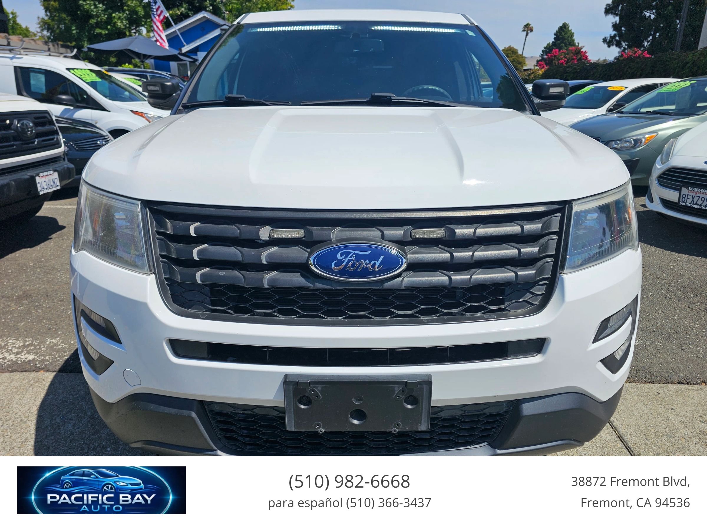 Used 2017 Ford Explorer 4WD Police Interceptor w/ Ready For The Road Package image 2