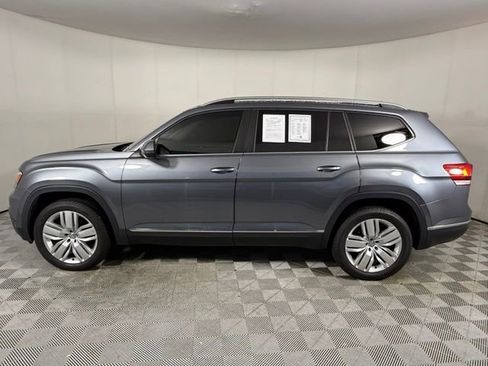 Used 2018 Volkswagen Atlas SEL AWD/4WD image 3