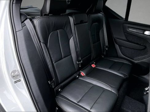 New 2026 Volvo XC40 B5 Plus w/ Protection Package Premier AWD/4WD image 9