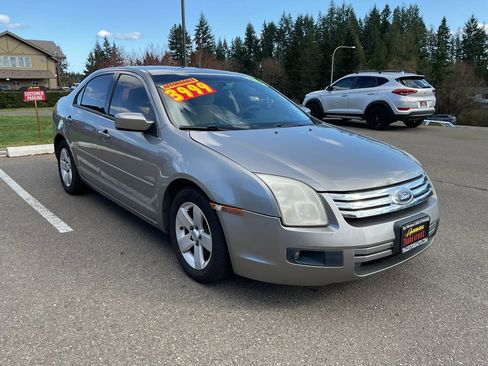 Used 2009 Ford Fusion SE FWD image 7