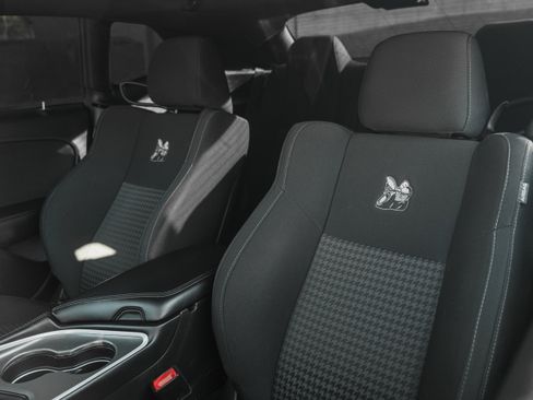 Used 2022 Dodge Challenger R/T w/ Blacktop Package image 19