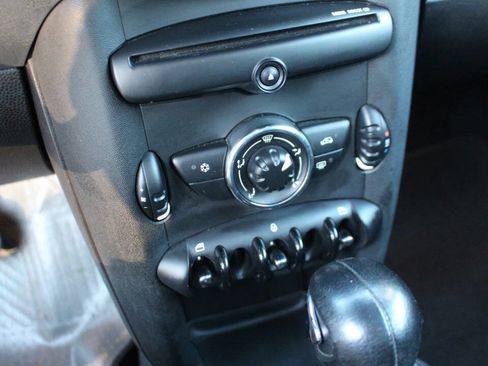 Used 2012 MINI Cooper Clubman image 16