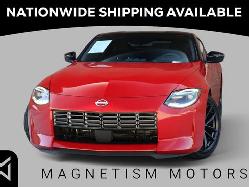 Used 2025 Nissan Z Performance w/ Floor Mat Package RWD image 1