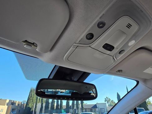 Used 2017 Toyota Prius Four Touring w/ Carpet Mat Package image 36