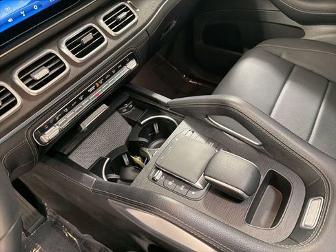 Used 2024 Mercedes-Benz GLE 350 4MATIC image 17