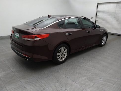 Used 2018 Kia Optima LX FWD image 10