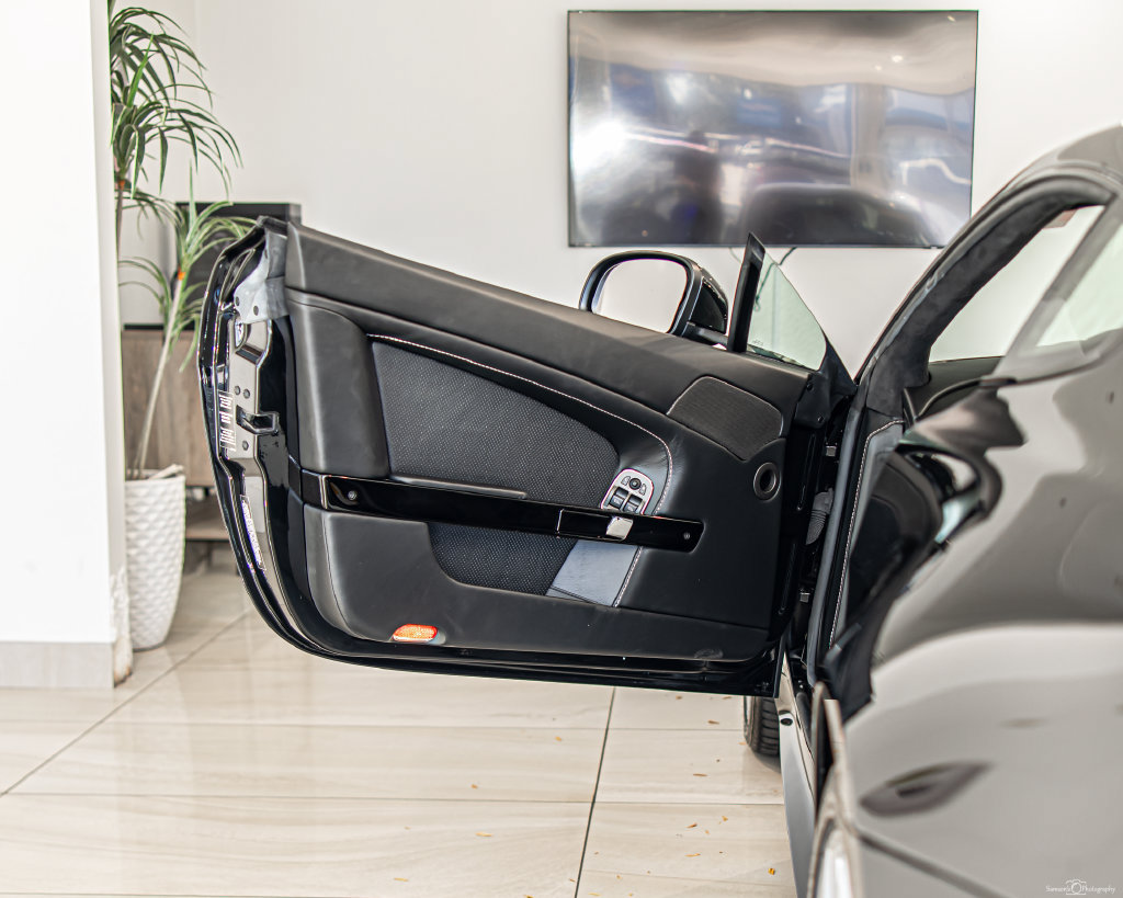 Used 2015 Aston Martin V8 Vantage GT RWD image 37