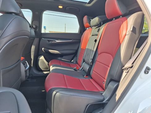 Used 2025 INFINITI QX50 Sport w/ Cargo Package AWD/4WD image 23