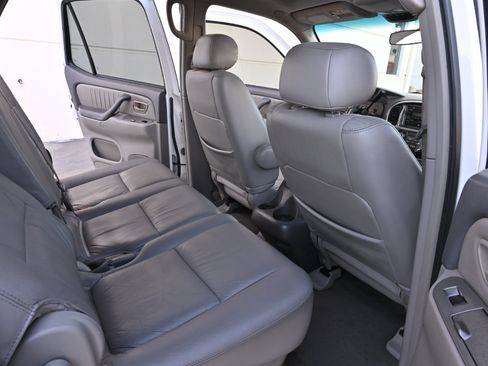 Used 2002 Toyota Sequoia Limited AWD/4WD image 13