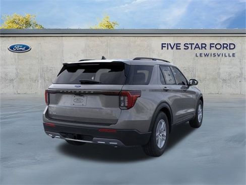 New 2026 Ford Explorer Active w/ Active Comfort Package image 8