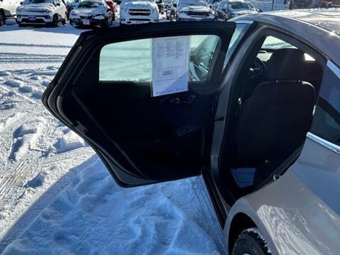 Certified 2024 Chevrolet Malibu LT image 30