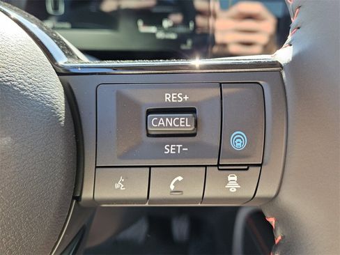 New 2026 Nissan Kicks SR image 26