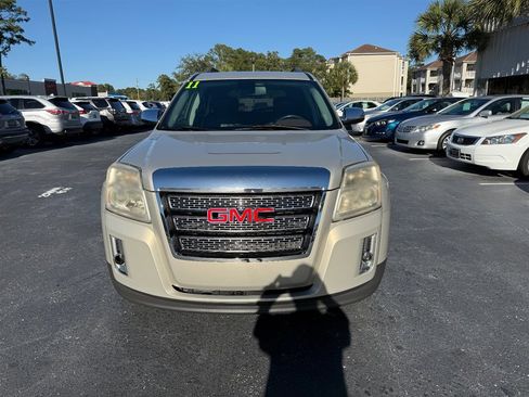 Used 2011 GMC Terrain SLT image 7