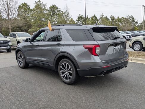 Certified 2024 Ford Explorer ST-Line w/ Class IV Trailer Tow Package image 6