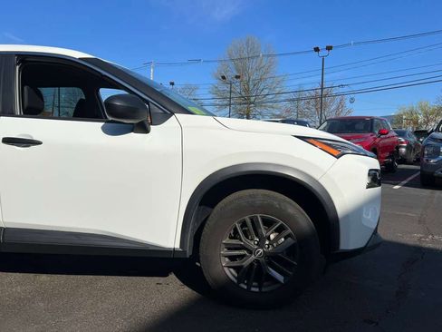 Used 2022 Nissan Rogue S image 24