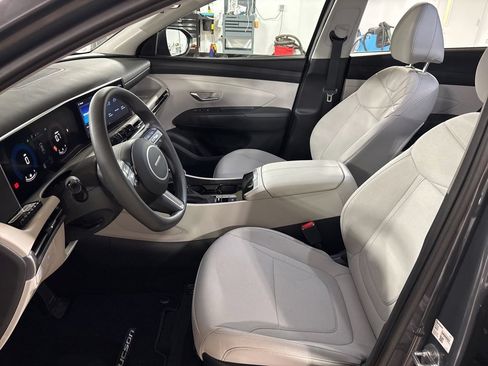 Used 2026 Hyundai Tucson SE AWD/4WD image 13