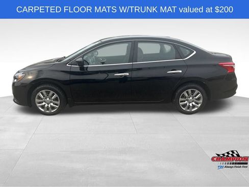 Used 2017 Nissan Sentra SV FWD image 2
