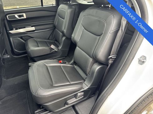 Used 2024 Ford Explorer XLT w/ Equipment Group 202A image 23