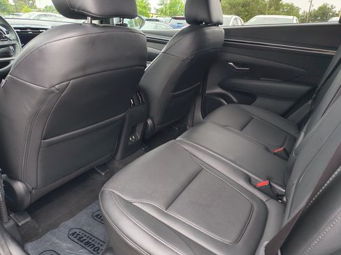 Certified 2024 Hyundai Tucson SEL w/ Convenience Package FWD image 18