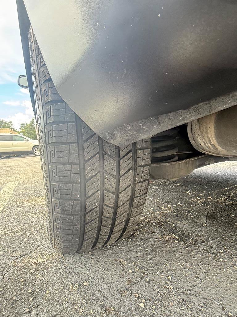 Used 2015 Ford Explorer Limited w/ Equipment Group 302A FWD image 15