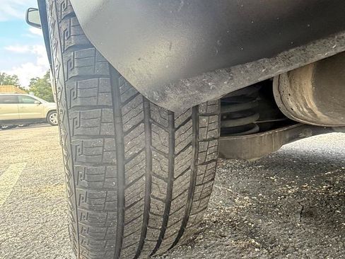Used 2015 Ford Explorer Limited w/ Equipment Group 302A FWD image 15
