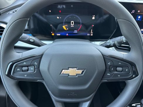 New 2026 Chevrolet Trax LT FWD image 23
