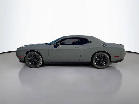 Used 2023 Dodge Challenger SXT w/ Blacktop Package image 10